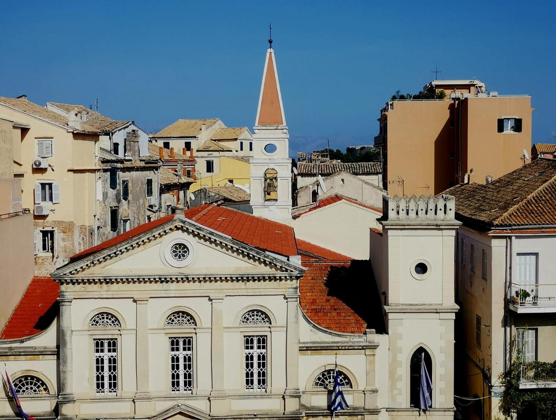 Attic Flat At San Giacomo Square-Corfu Town Apartment Exterior photo